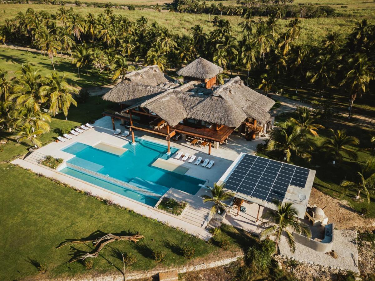 Casa Kundavi Beach Front Paradise Recado Екстер'єр фото