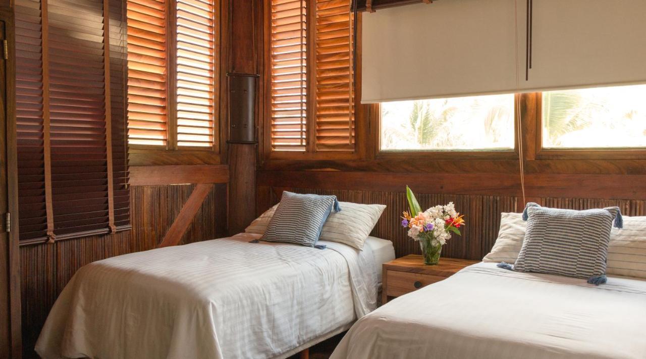 Casa Kundavi Beach Front Paradise Recado Екстер'єр фото